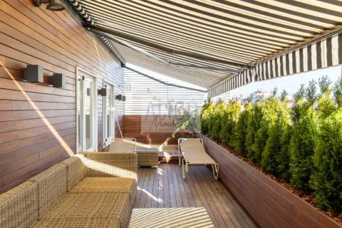 Appartamento 177 m² a Madrid