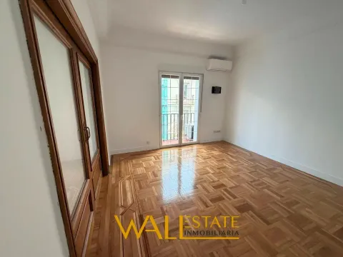 Wohnung 132 m² in Madrid