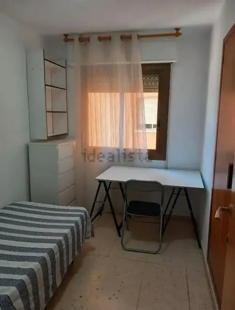 Pis de 100 m² a Alacant