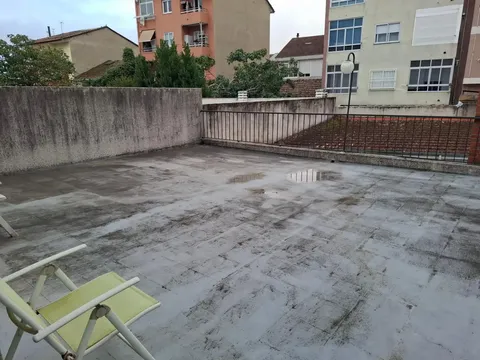 Pis de 179 m² a Ourense