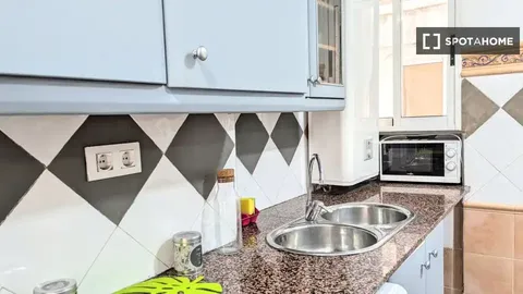 Habitació de lloguer, Burjassot