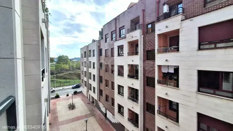 Piso de 79 m² en Siero