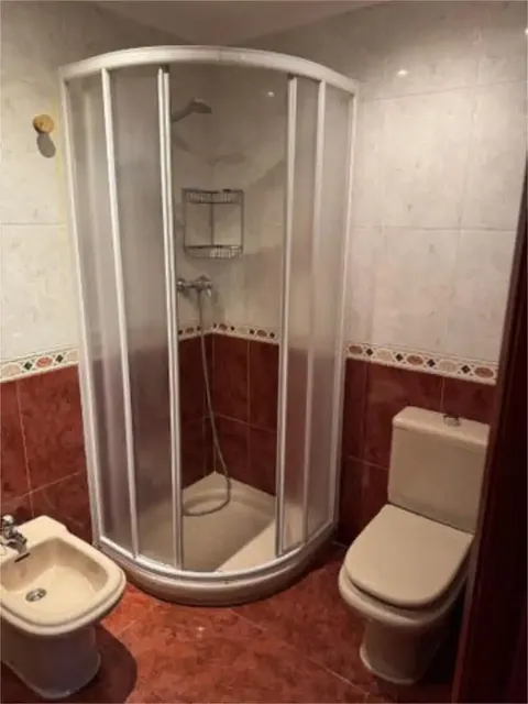 Pis de 45 m² a Llangréu / Langreo