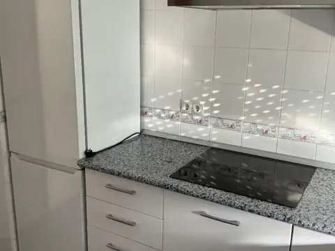 Pis de 90 m² a Dos Hermanas