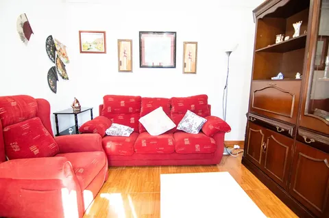 Casa de 69 m² a Oviedo