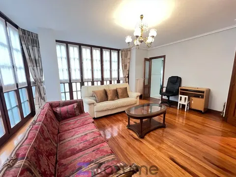Pis de 86 m² a Bergara