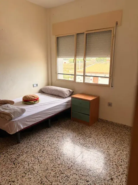 Stanza in affitto, Blanca