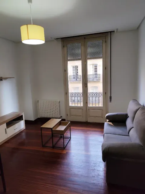 Pis de 82 m² a Ourense