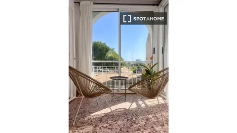 Flat 120 m² in Oliva