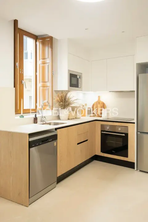 Wohnung 95 m² in Valencia