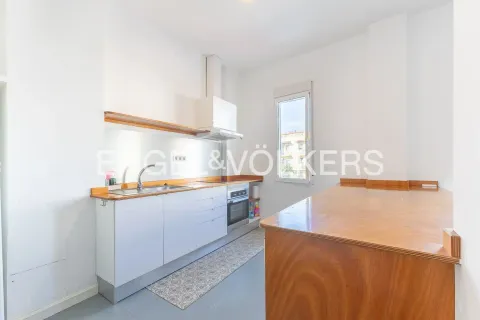 Flat 105 m² in Valencia