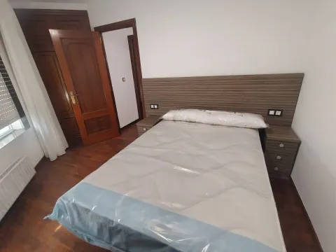 Appartamento 104 m² a Santiago de Compostela