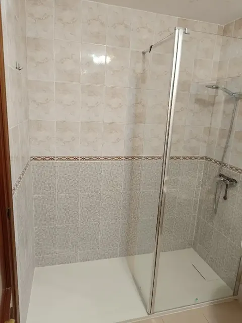 Wohnung 90 m² in Granada