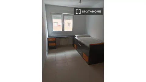Кімната в оренду, Madrid (2/5)