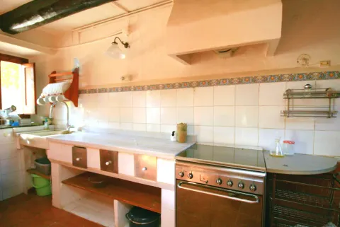 Casa de 1217 m² a Bordils