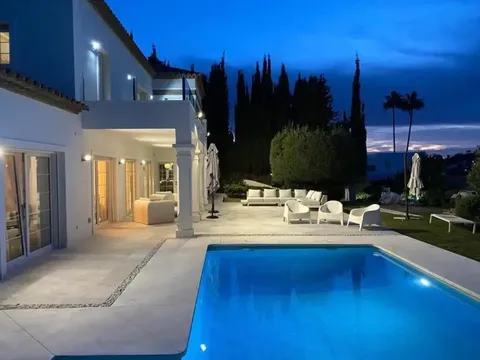 Casa de 412 m² a Estepona