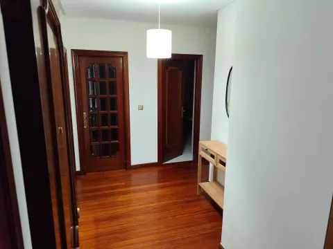 Pis de 82 m² a Ourense