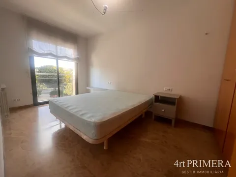 Appartement 77 m² à Granollers