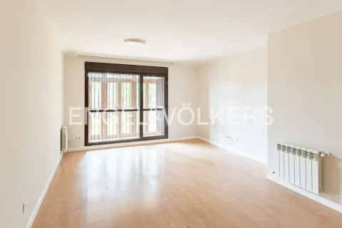 Appartement 180 m² à Villanueva de la Cañada (2/49)