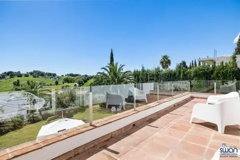 Casa de 412 m² a Estepona