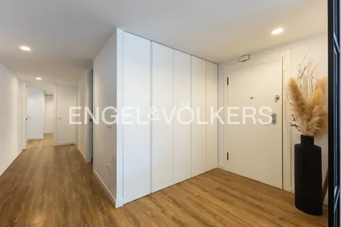 Pis de 275 m² a València