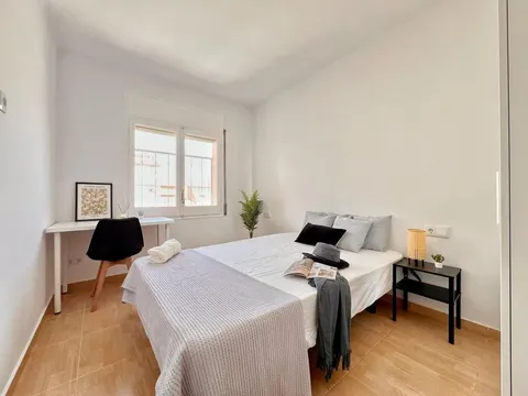 Комната 60 м², Manresa