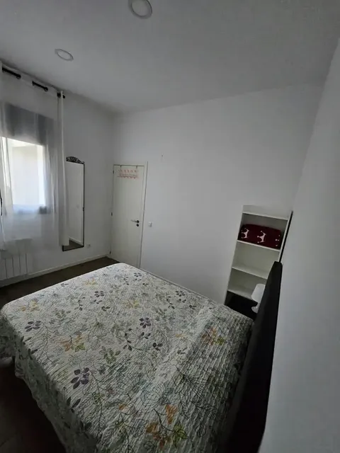 Habitación en alquiler, Barcelona (2/5)
