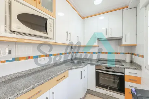 Flat 52 m² in Oviedo