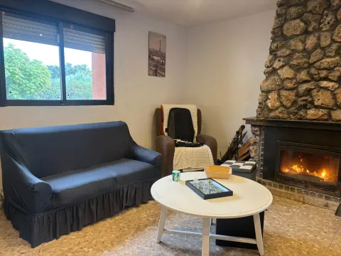 Будинок 400 м² у Hontoba (2/4)