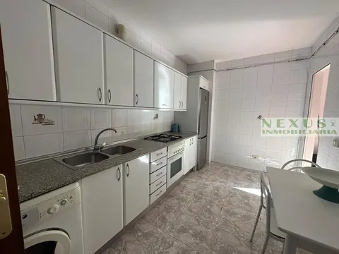 Pis de 80 m² a Cáceres