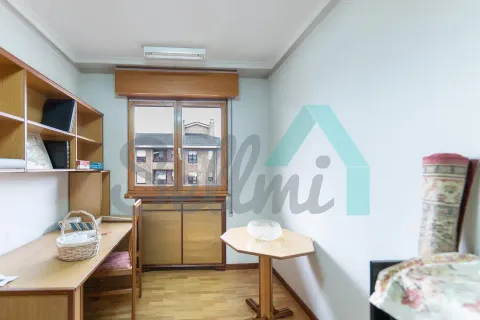 Wohnung 119 m² in Oviedo