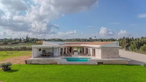Будинок 260 м² у Muro