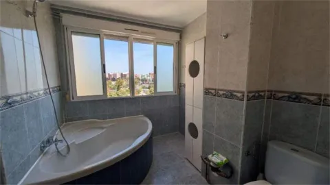 Wohnung 70 m² in Valencia