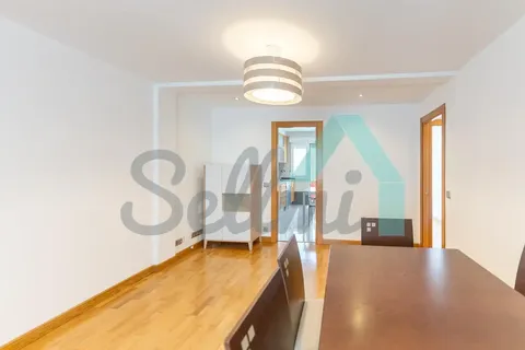 Appartamento 98 m² a Oviedo