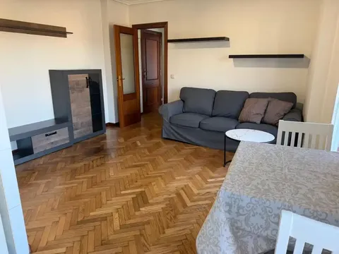 Pis de 45 m² a Oviedo