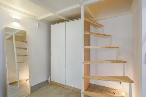 Квартира 32 м² у Барселоні