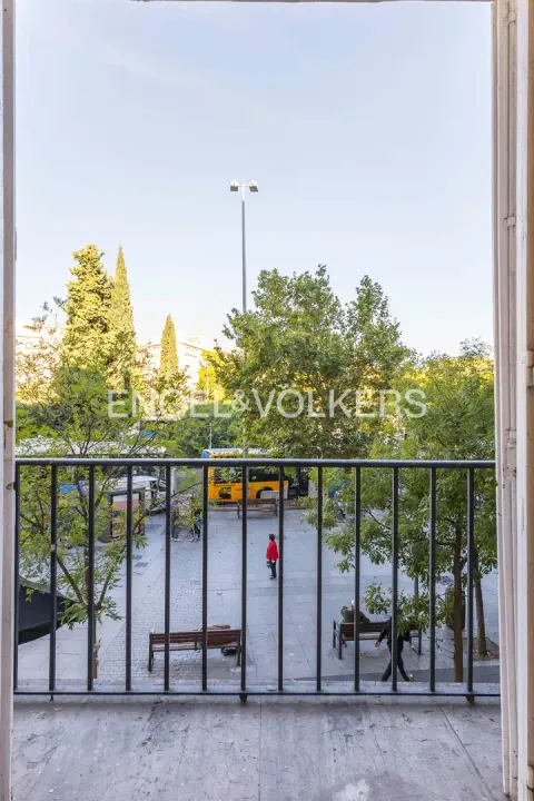 Wohnung 113 m² in Madrid