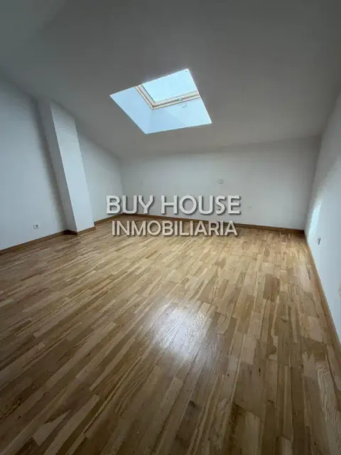 Piso de 103 m² en El Viso de San Juan