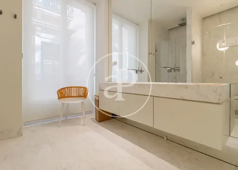 Appartamento 244 m² a Madrid