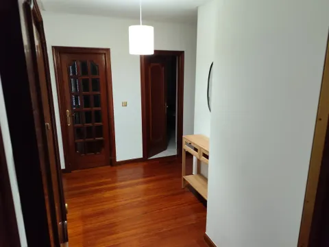 Pis de 82 m² a Ourense