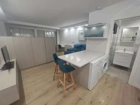 Pis de 3189 m² a Santiago de Compostel·la