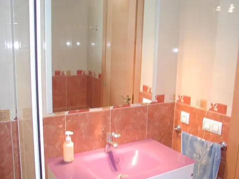 House 130 m² in Montcada i Reixac