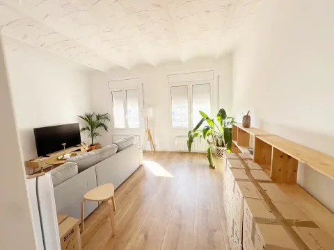 Pis de 80 m² a Barcelona (2/14)