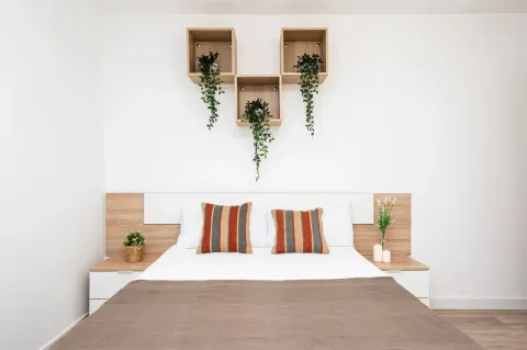 Room for rent, Madrid