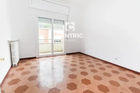 Pis de 197 m² a Terrassa