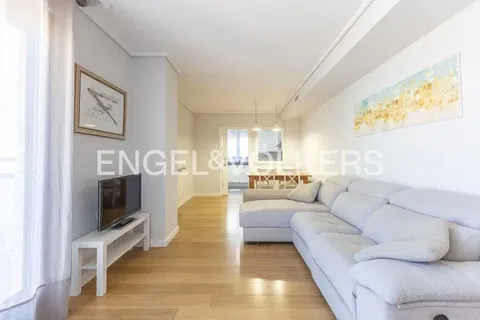 Pis de 85 m² a València
