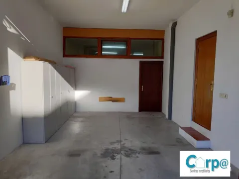 House 221 m² in Andosilla