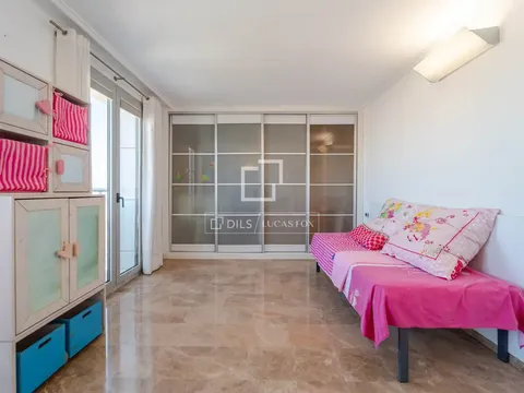 Pis de 131 m² a València