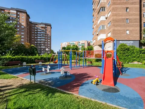 Wohnung 111 m² in Madrid