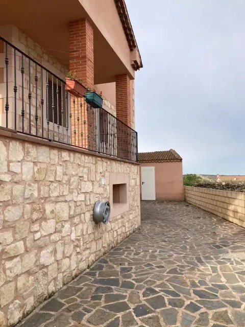 Casa de 270 m² a Prádena